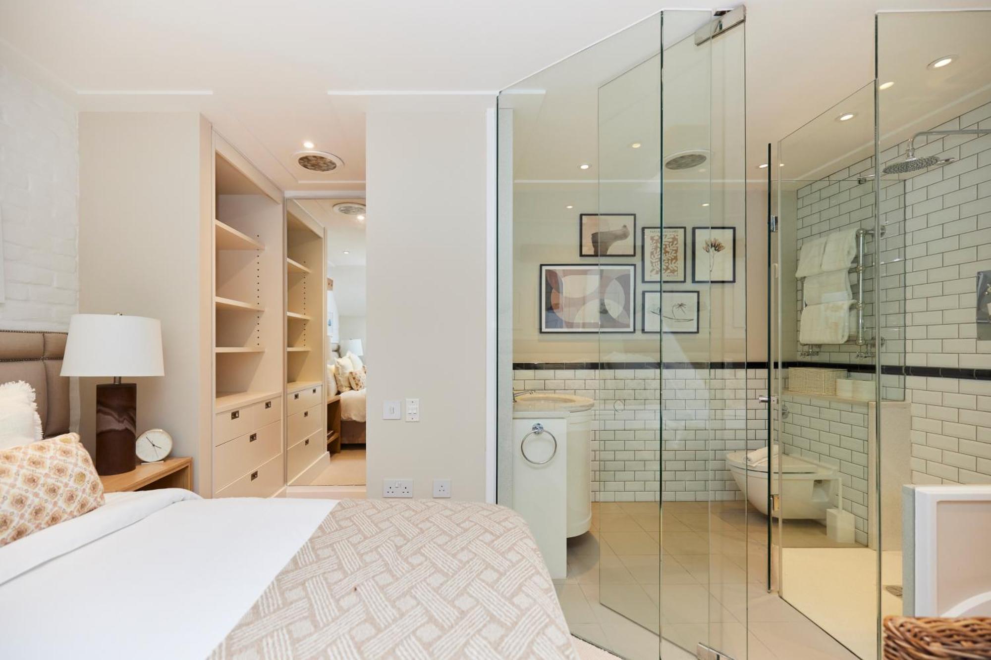 The St. Lukes Garden Place - Spacious 4bdr House With Garden And Terrace Apartment London